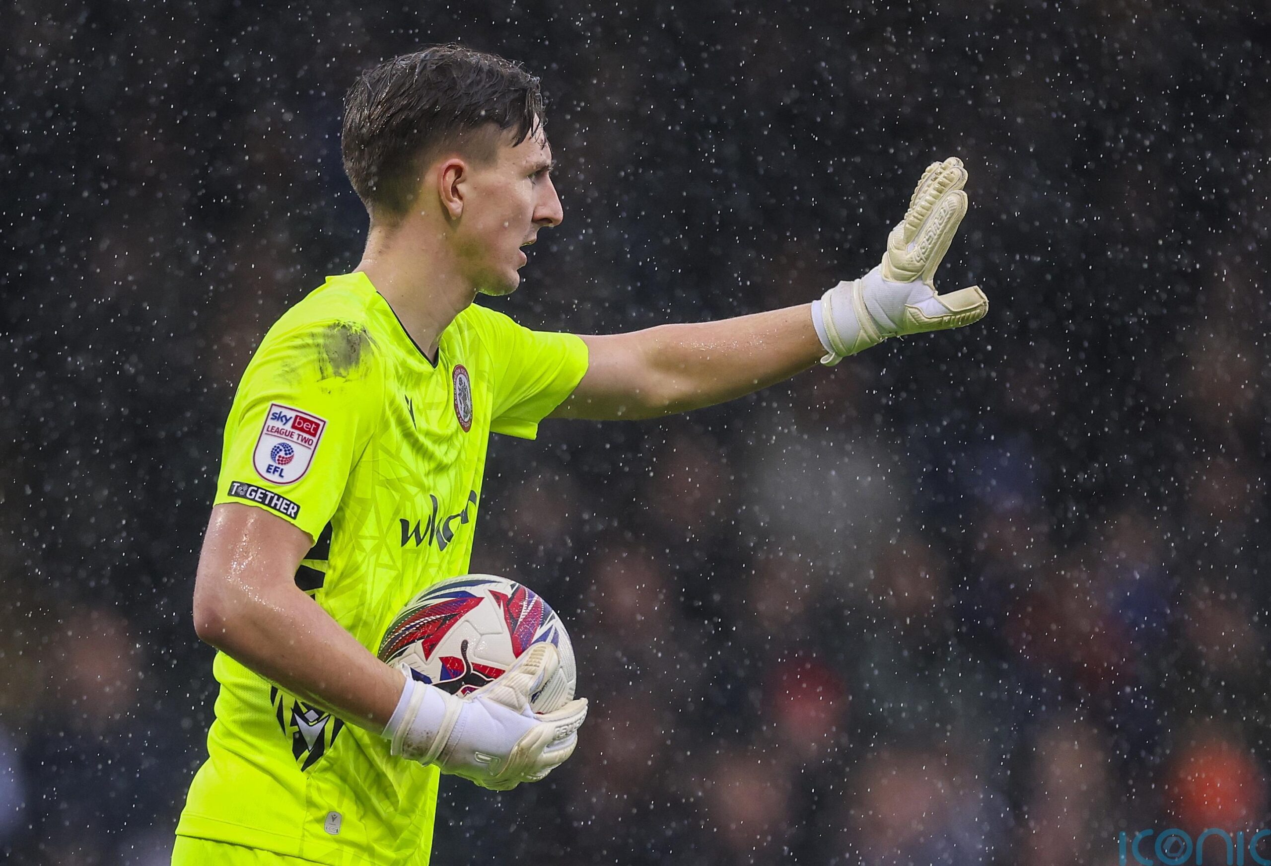 Goalkeeper Billy Crellin on loan at Accrington Stanley