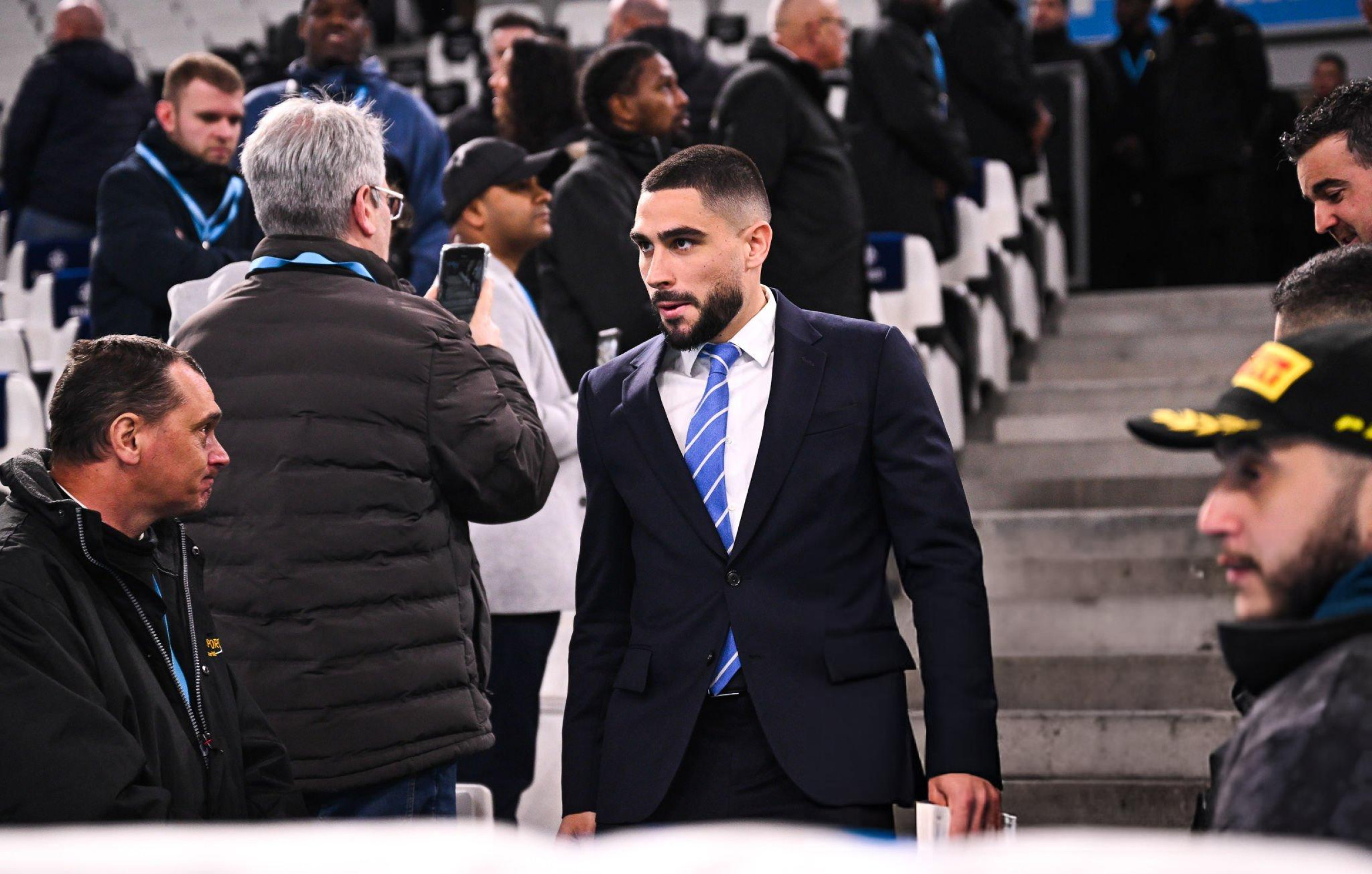 Maupay Dropped OL OM