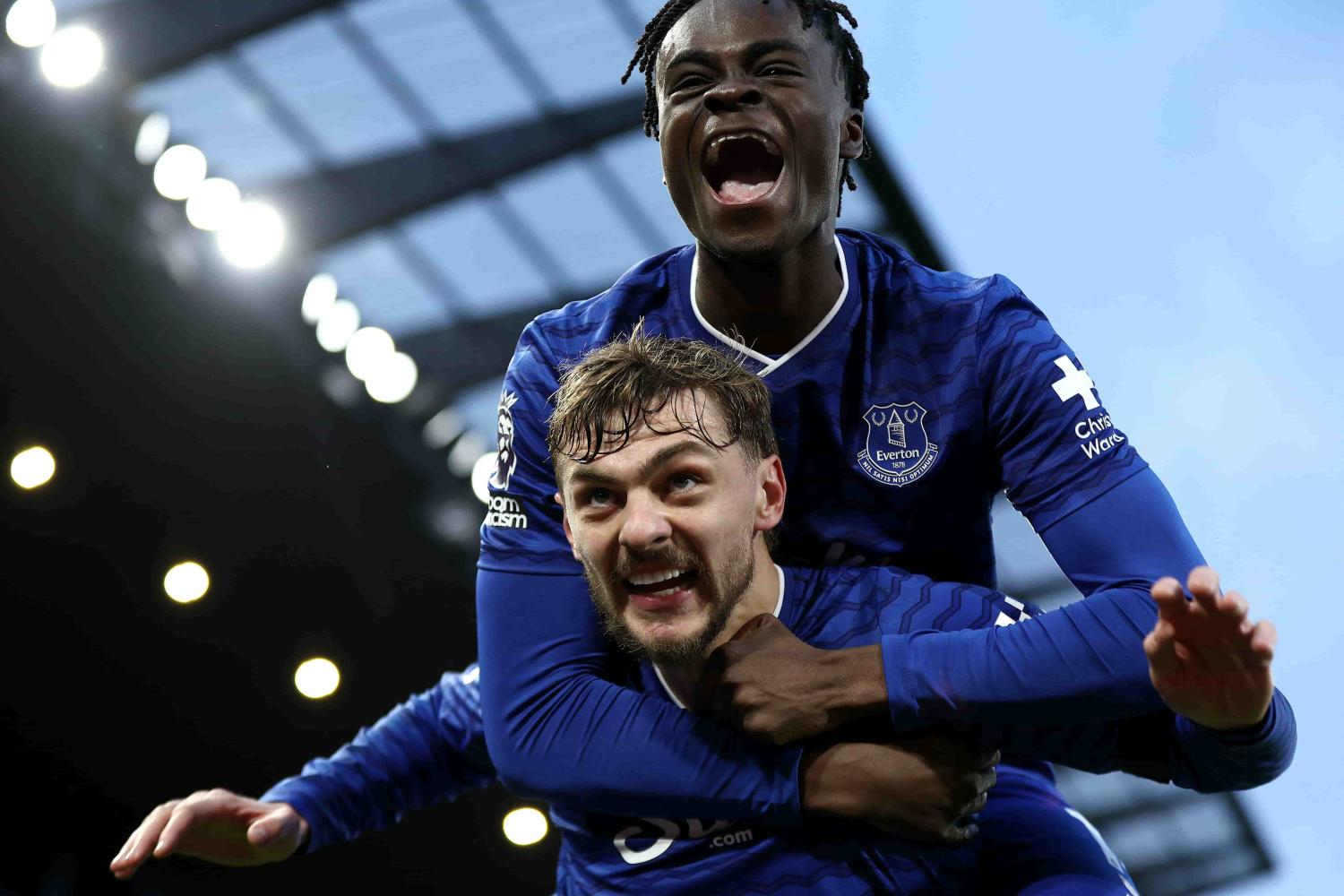 Fulham 1-2 Everton